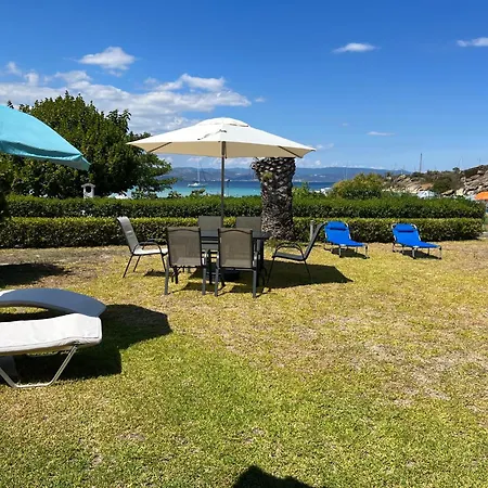 House Seafront Latoura أورموس باناجياس