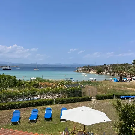 House Seafront Latoura